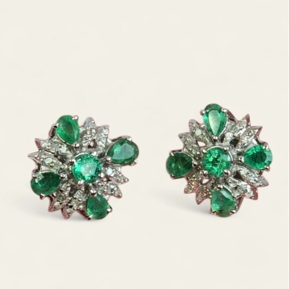 925 Sterling Silver Earrings 1.3x1.3cm with Natural Emerald & Natural Diamonds - Picture 9 of 9